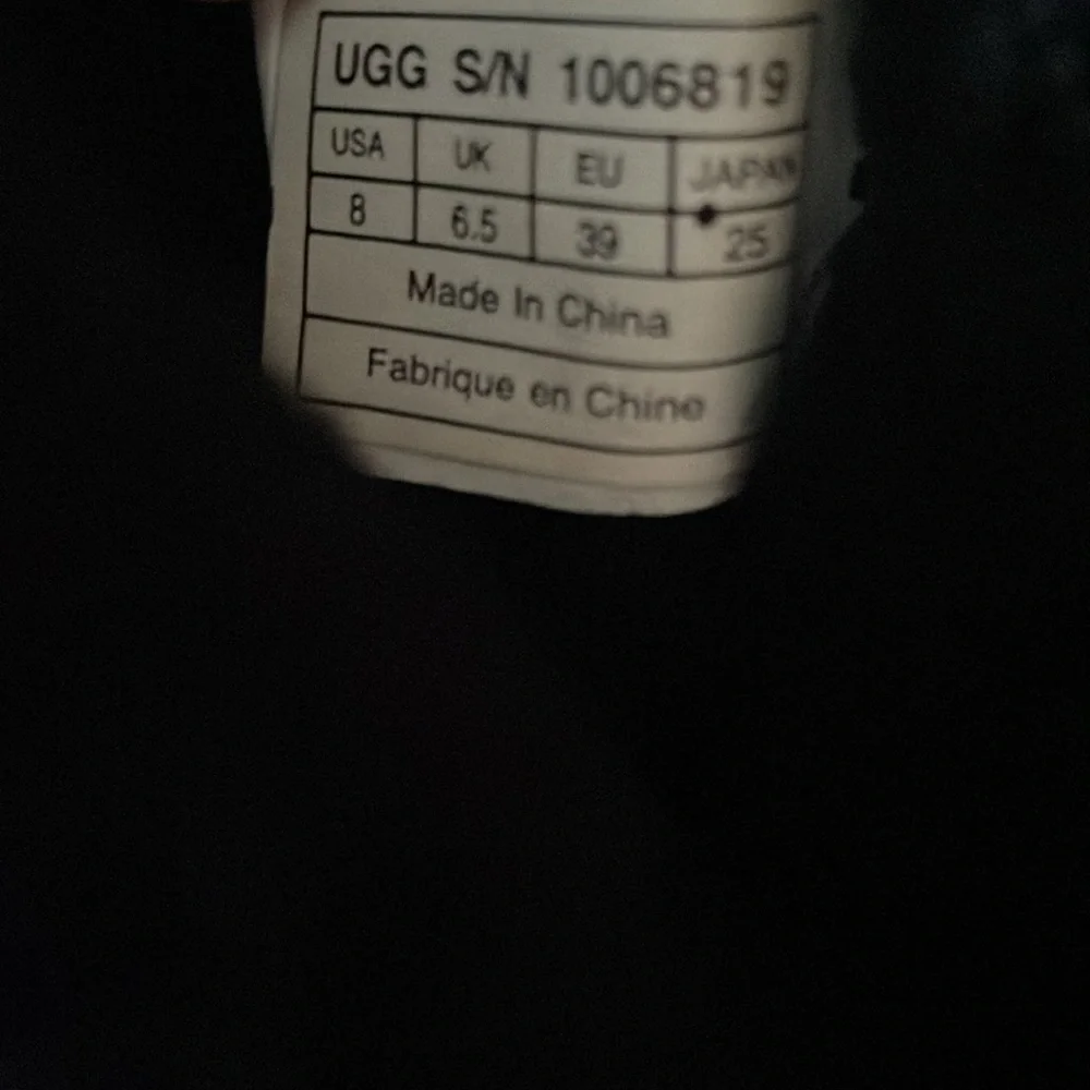 UGG Metallic Silver and Black Patterned Winter Boots - Picture 12 of 16